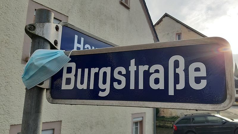 Adventliche Burgstraße